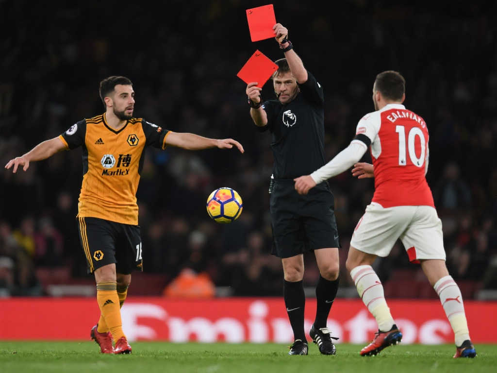 在面对摩纳 在面对摩纳