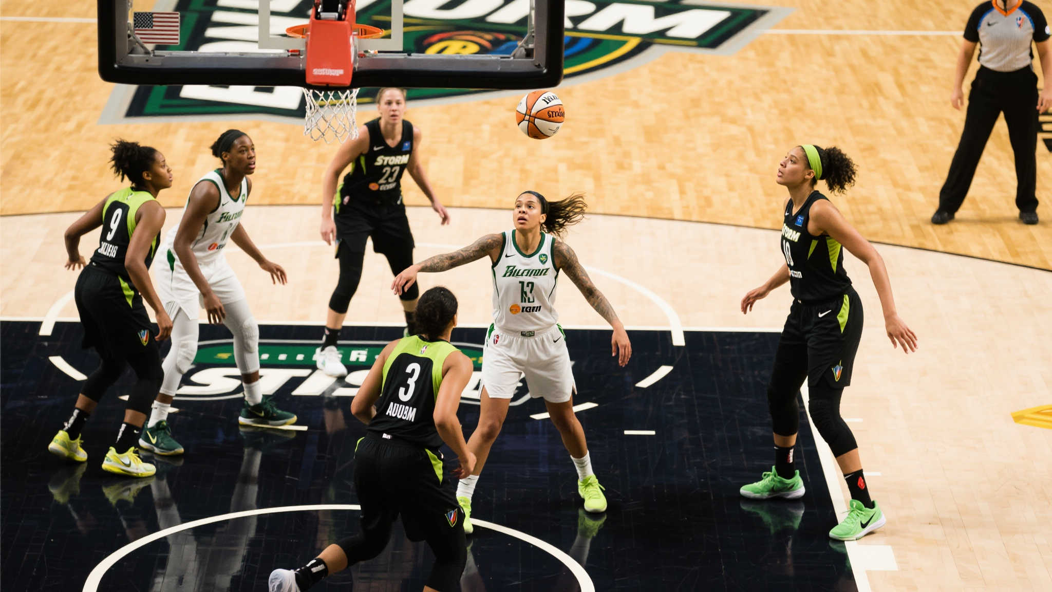 在关键时刻 在关键时刻